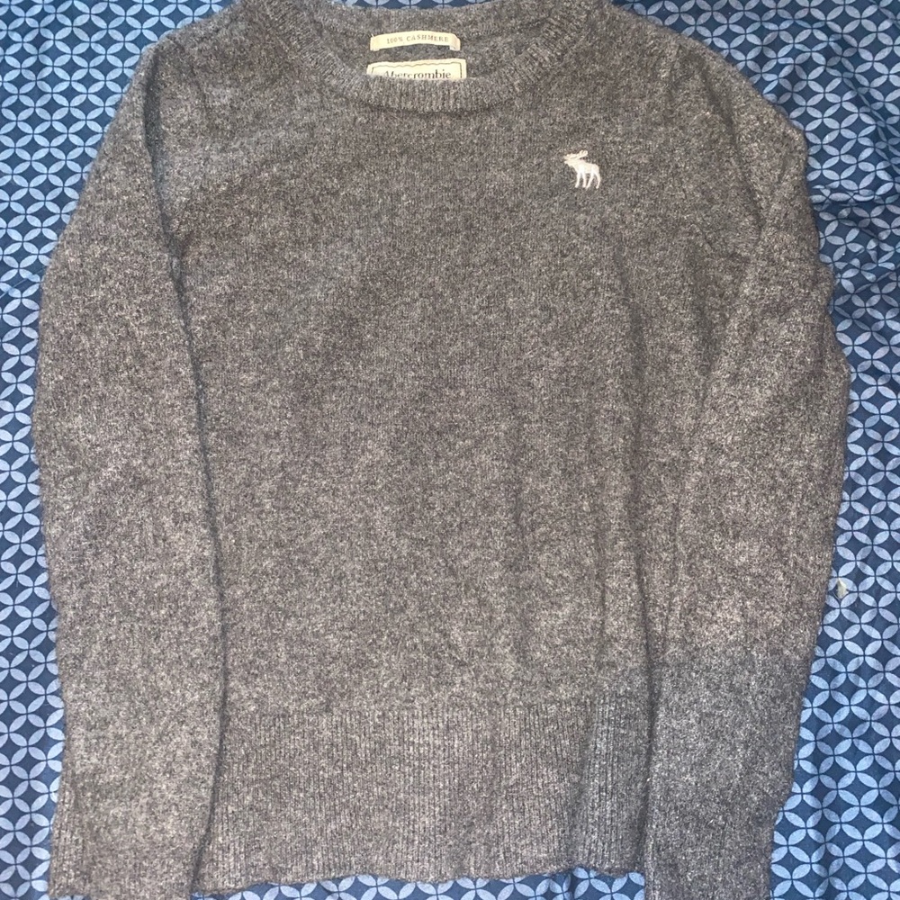 Abercrombie & Fitch Grey Cashmere Sweater